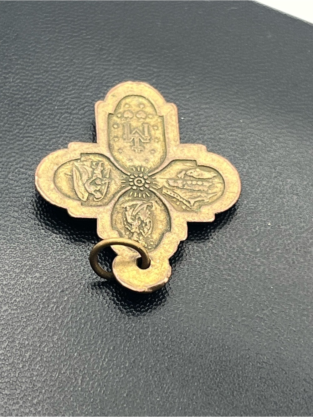 Vintage Catholic Gold tone 4 Way Religious Medal Four Way Cross pendant - Picture 11 of 12